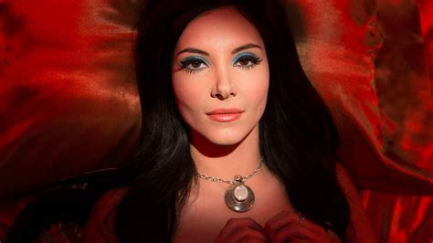 The Love Witch: A Cultural Commentary on Love and Desire in the Digital Age